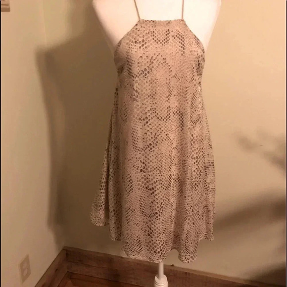 Silence and Noise dress - Picture 2 of 5